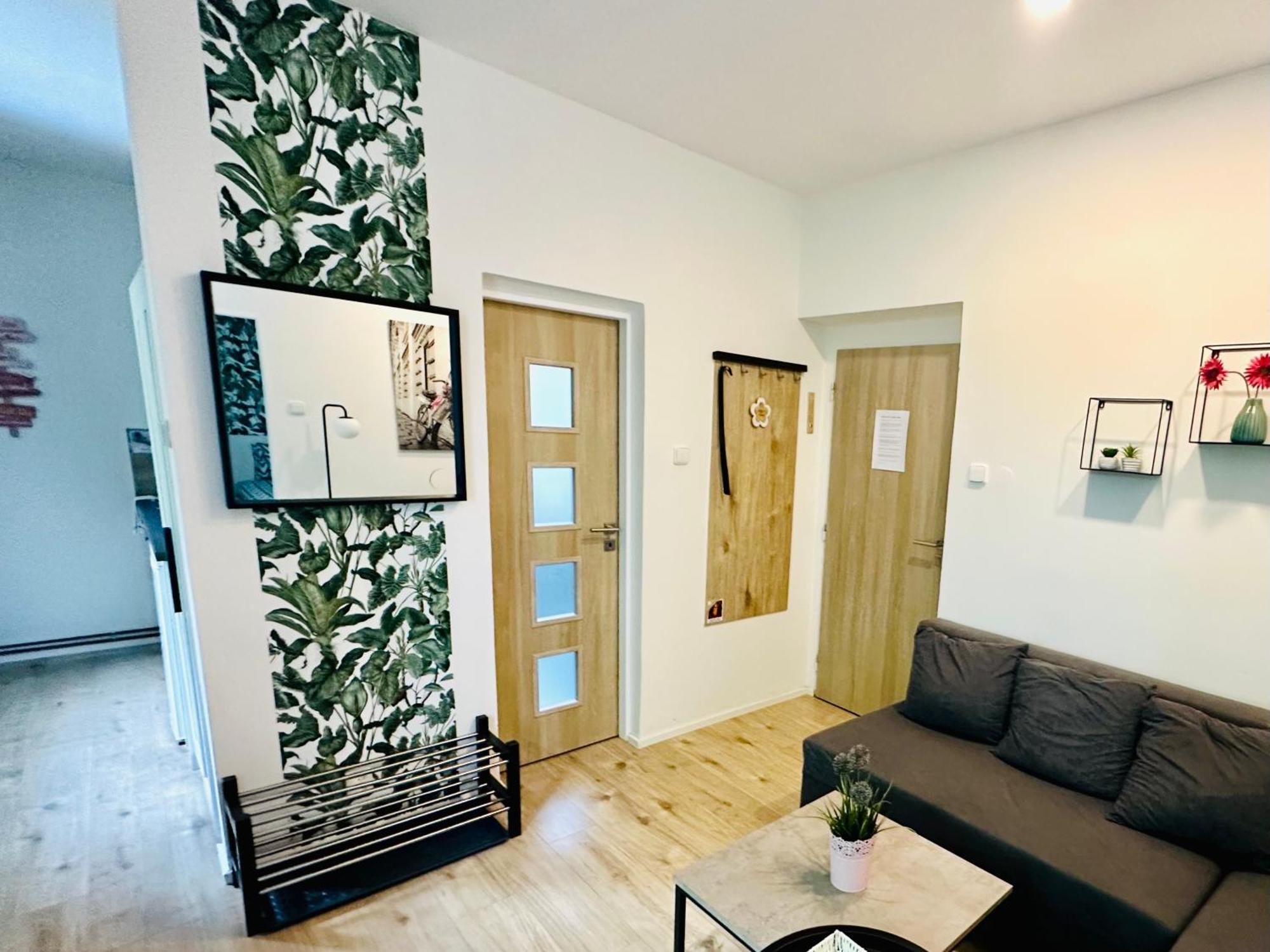 Apartmany Luxor Česká Lípa Buitenkant foto